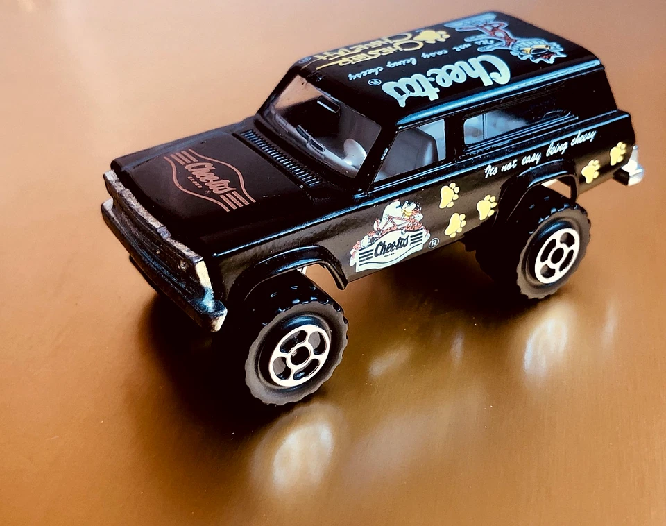 VTG 1980s JEEP CHEROKEE—MAJORETTE #236 1/64—CHESTER CHEETAH CHEETOS PROMO—FRANCE - Image 3 of 4
