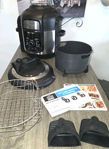 Ninja Foodi Deluxe 8 QT 12-In-1 Pressure Cooker Air Fryer Combo Stainless Steel