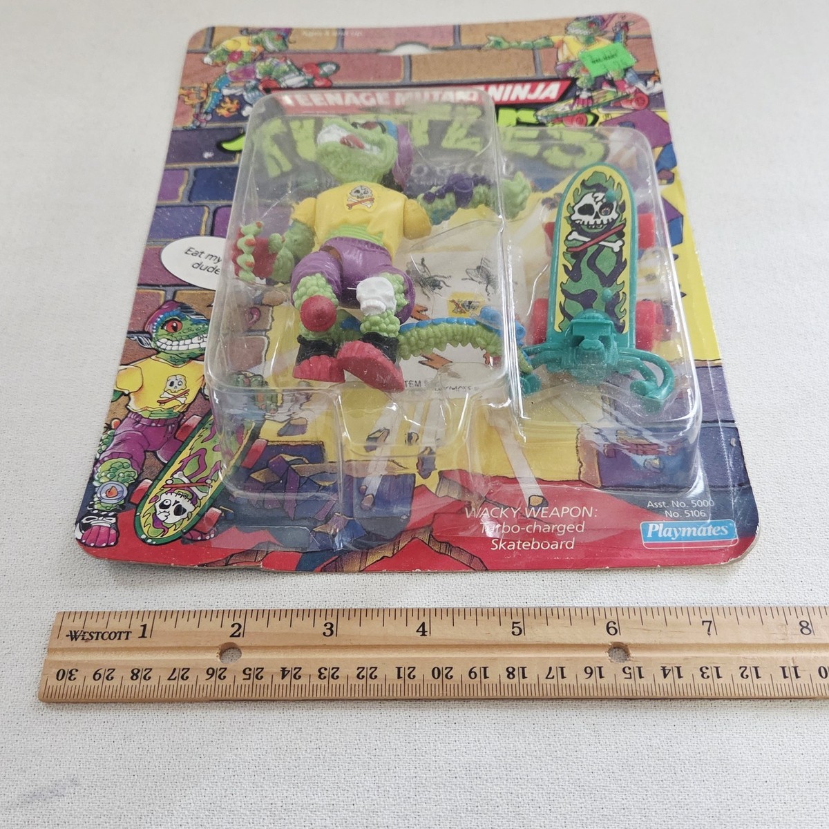 1990 Teenage Mutant Ninja Turtles TMNT MONDO Gecko MOC Unpunched