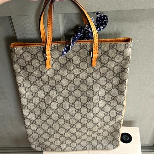 Gucci GG Supreme Tote PVC Exterior Bags & Handbags for Women for