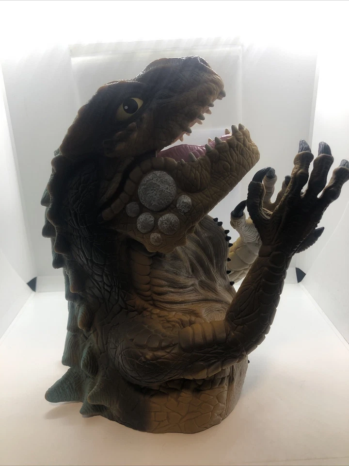 Godzilla Hand Puppet X 2 Godzilla Movie by Toho 1998 (read)(N-07) - Image 2 of 4