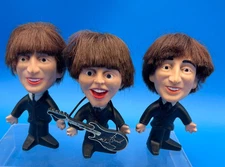 The Beatles :  1964 Remco dolls by NEMS PAUL GEORGE JOHN (NO RINGO)