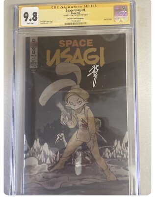Space Usagi #1 CGC 9.8 Gold Foil SS  Peach Momoko Variant SDCC Ltd/400 SIGNED