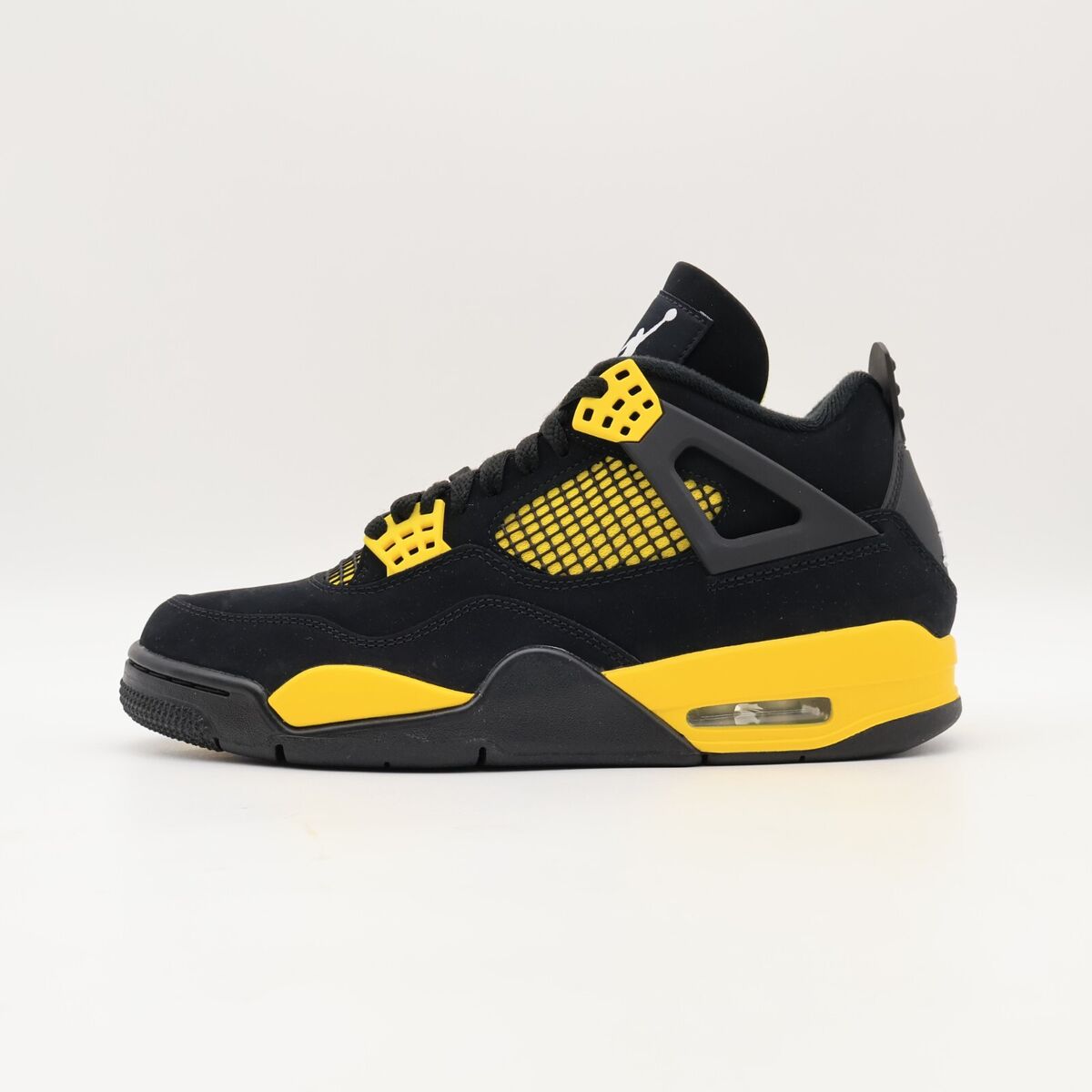DH6927-017 Nike Air Jordan 4 Retro Thunder Lightning Black DH6927-017 Nike Air Jordan 4 Retro Thunder Lightning Black