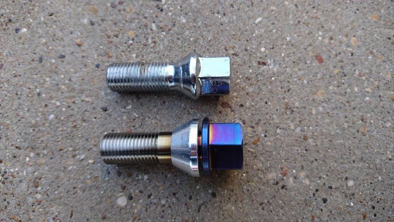 Full Titanium Blue Wheel Lug Nut Lug Nuts Stud Wheel Bolt fits Most Lamborghini