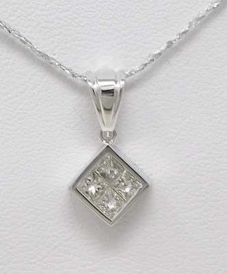Süßer 14 - 16 kt Weißgold diamantförmiger Princess-Schliff Diamant Anhänger B9196