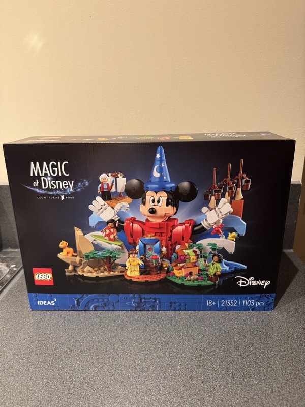 LEGO Ideas Magic of Disney Set 21352 - Brand New & Sealed