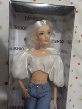 NEW Gorgeous Defa Lucy Fashion Doll, Clothes, Articulated,Blonde,Jeans,Top,Shoes