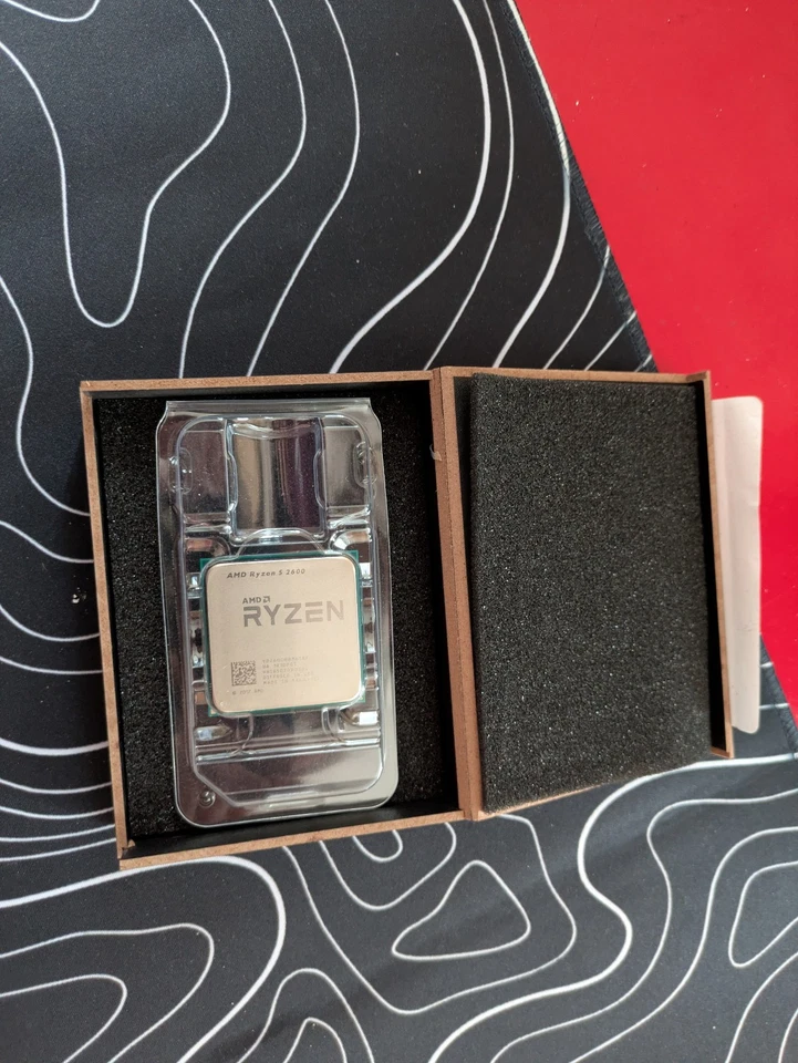 AMD Ryzen 5 2600 Processeur (3,4 GHz, 6 Cœurs, Socket AM4) - Photo 2/3