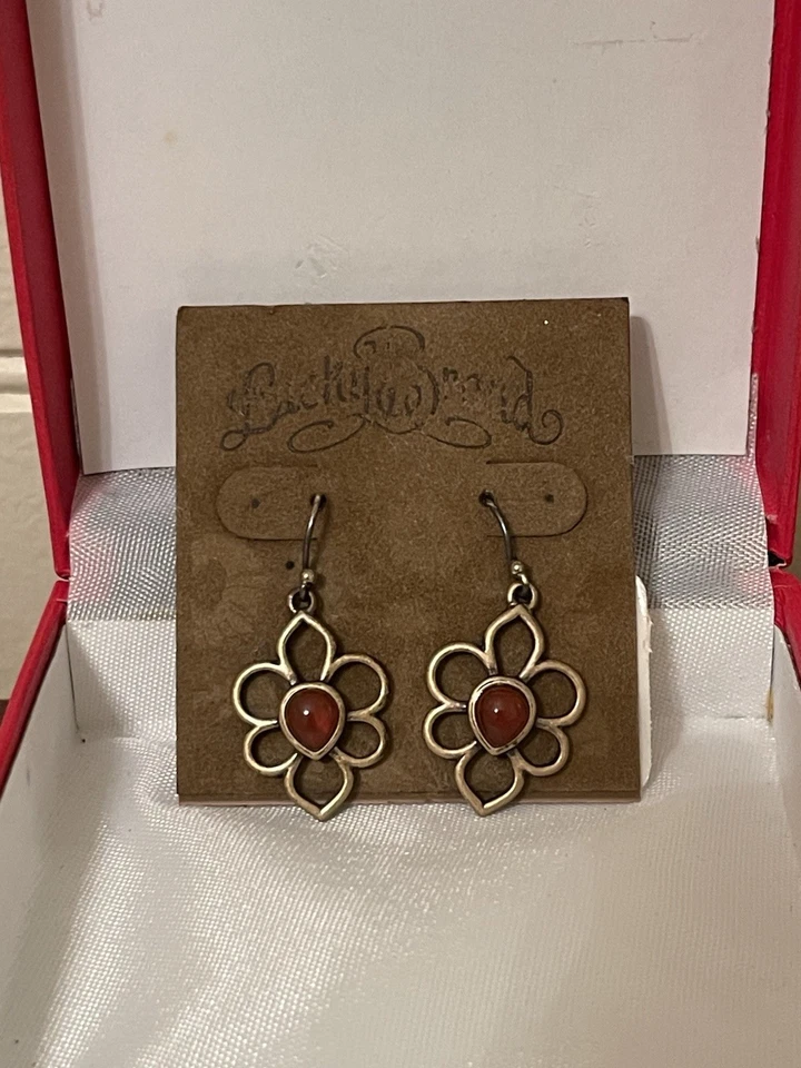 "Pendientes colgantes marca Lucky oro y flor de cornalina 1,5"" nuevos con etiquetas margarita boho" Foto 2 de 4