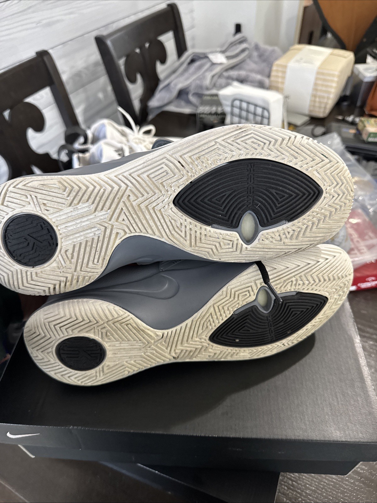 Kyrie Flytrap 3 Cool Grey Size 11 - image 6