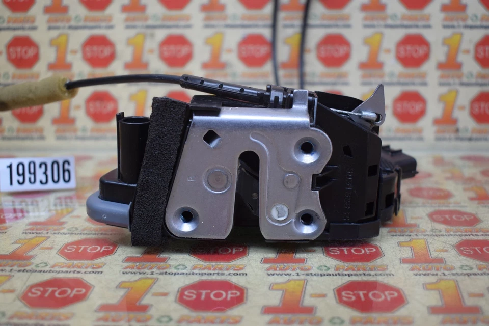 2013-2016 NISSAN SENTRA PASSENGER RH FRONT DOOR LOCK LATCH ACTUATOR 80500-3SG0A - Image 4 of 4