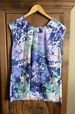 Talbots Women’s Size 14 Sleeveless Floral Button Up Back Blouse Single Frt Pleat