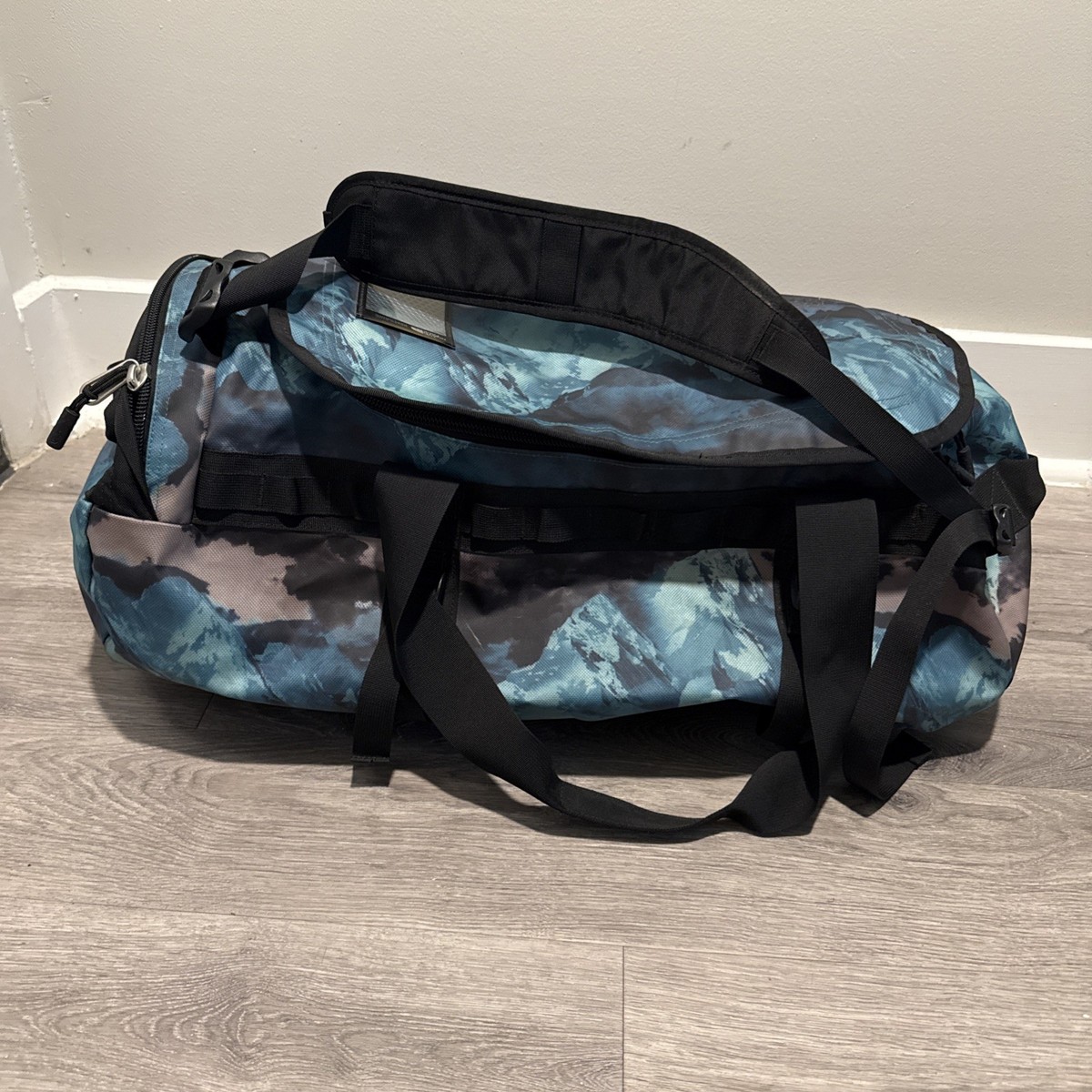 ＮＷＪ The North Face Base Camp Duffel M/M Wasabi Ice Dye Green | eBay
