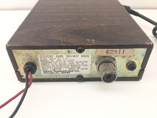 Vintage SEARS 23 Channel CB Radio Transceiver w/ Mic ~ Untested - Picture 6 of 8