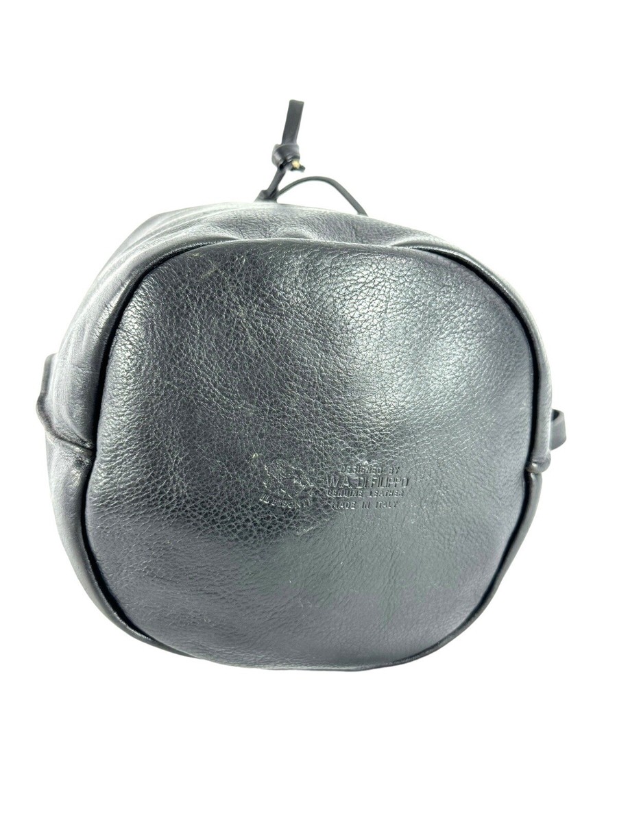 IL BISONTE W.A DI FILIPPO Black Leather Drawstring Bucket