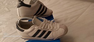 adidas kick trainers