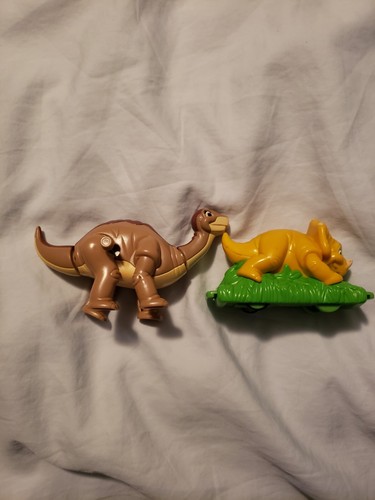 Vintage Land Before Time Little Foot and Cera Burger King Toys 1997 - Picture 2 of 8