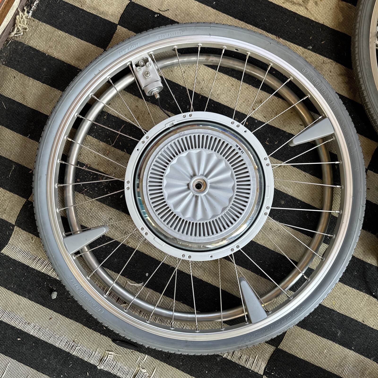 Alber emotion wheelchair power assist wheels with charger for part