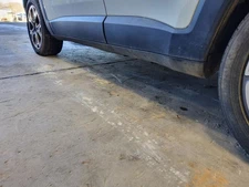 Driver Side RENEGADE  2015 Rocker Panel Moulding 536612