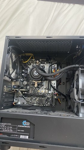 Gaming Pc With Keyboard And Mouse, 116gb Of Storage, 8gb Of Ram - Picture 4 of 6