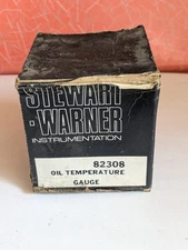 VTG 1973 NEW OLD STOCK Stewart-Warner 82308 Deluxe Oil Temp Gauge With Light 