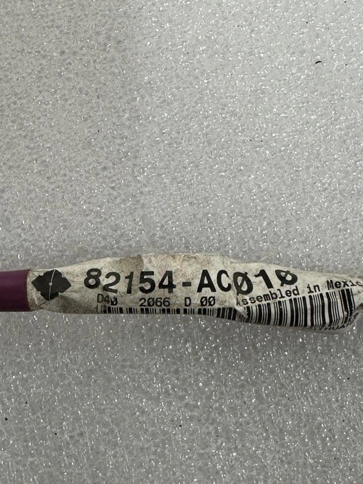 2000 2001 2002 2003 2004 TOYOTA AVALON LEFT REAR DOOR WIRING HARNESS 82154-AC010 - Image 3 of 4