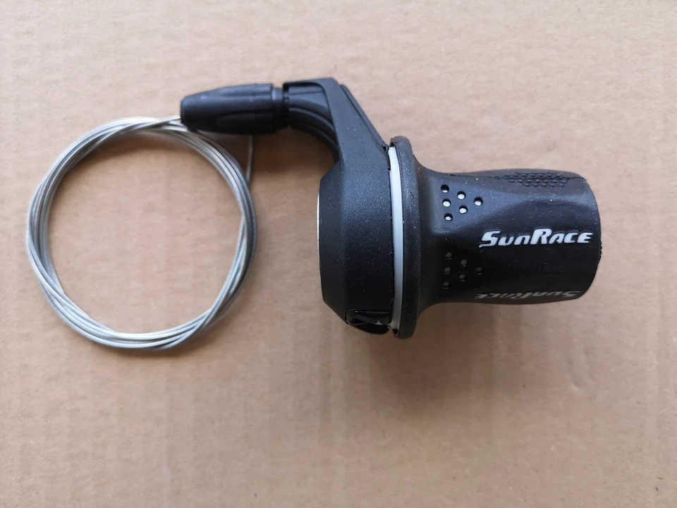 Sunrace TSM21 Twist Shifter Drehgriffschalthebel rechts, 8-fach Schaltung - Bild 1 von 1