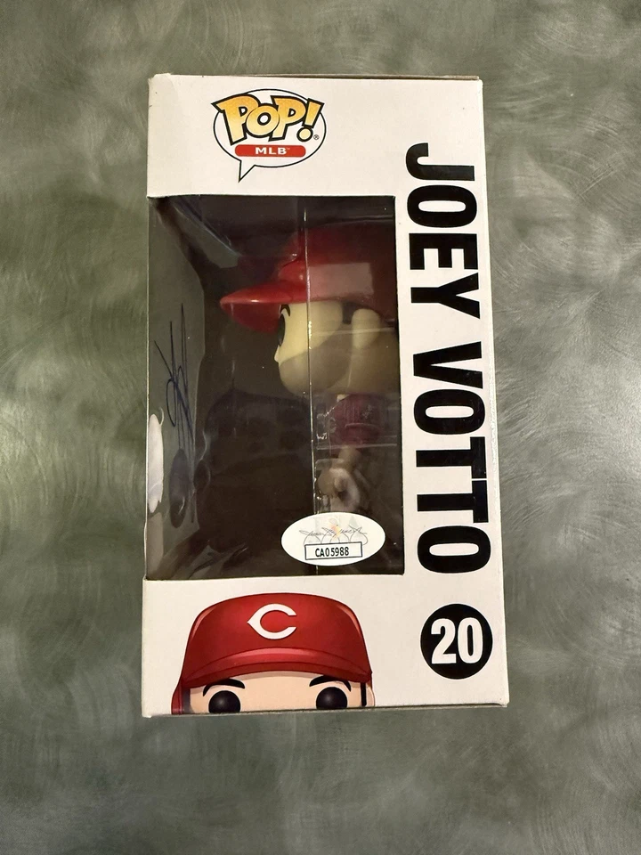 Funko Pop firmado por Joey Votto certificado de autenticidad JSA Rojos Foto 2 de 4
