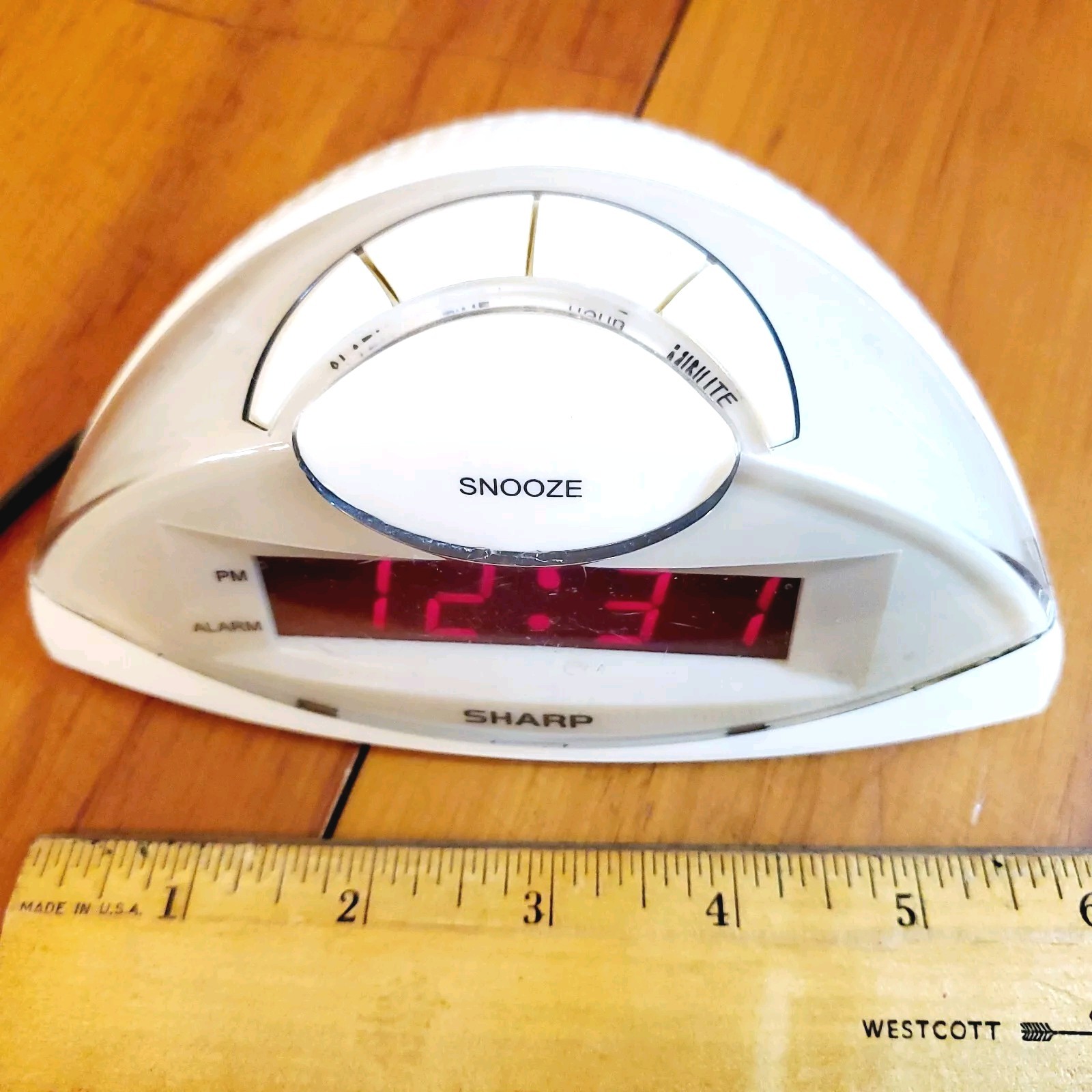 Ac + 9v Travel Back Up Battery Retro