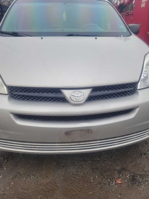 Grille Upper Ce Fits 04-05 SIENNA 1674286