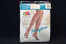VTG Fruit of the Loom Ultra Sheer Pantyhose Size B 110-170 lbs Off White