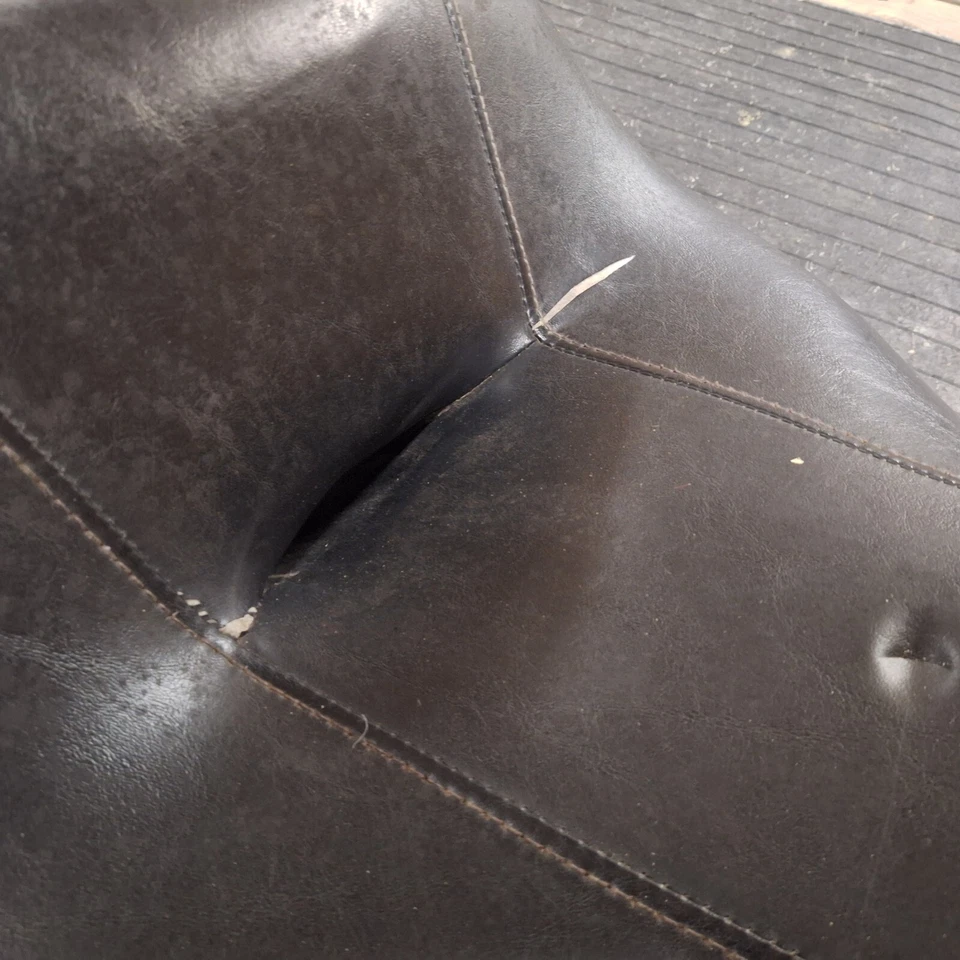 Harley-Davidson Seat 10-13 Electra Glide, Ultra, Tri Glide, Road Glide 52164-10 Foto 3 de 4