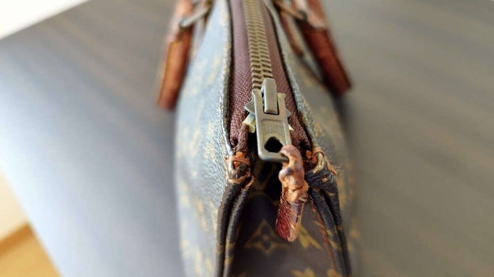 Auth. Louis Vuitton Monogram Sack Triangle M51450 Handbag Free Shipping