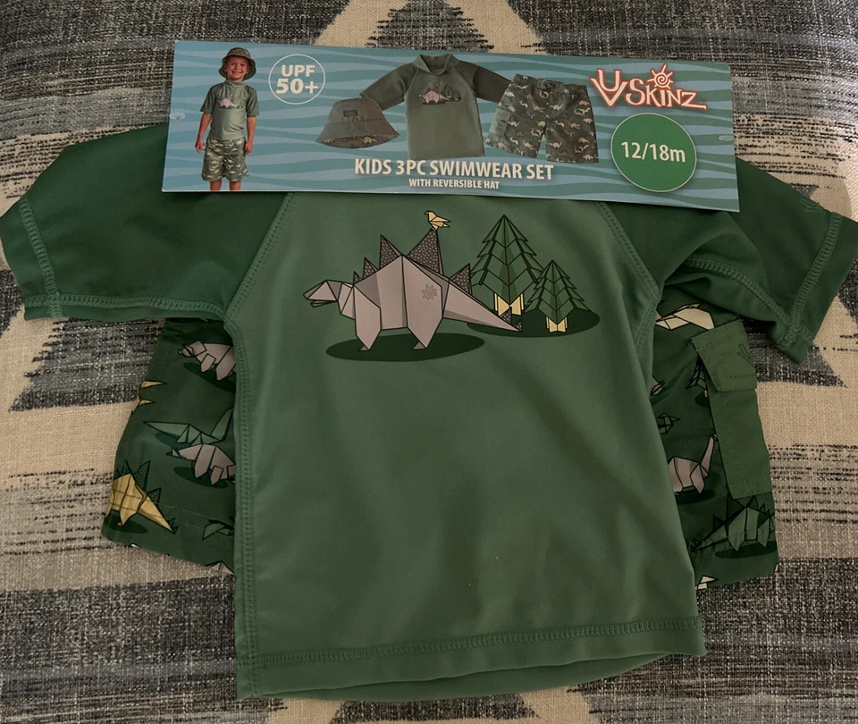 UV Skinz Kinder Jungen 3-teiliges Bademoden-Set grün Dinasaur 12/18M UPF 50+ Neu mit Etikett