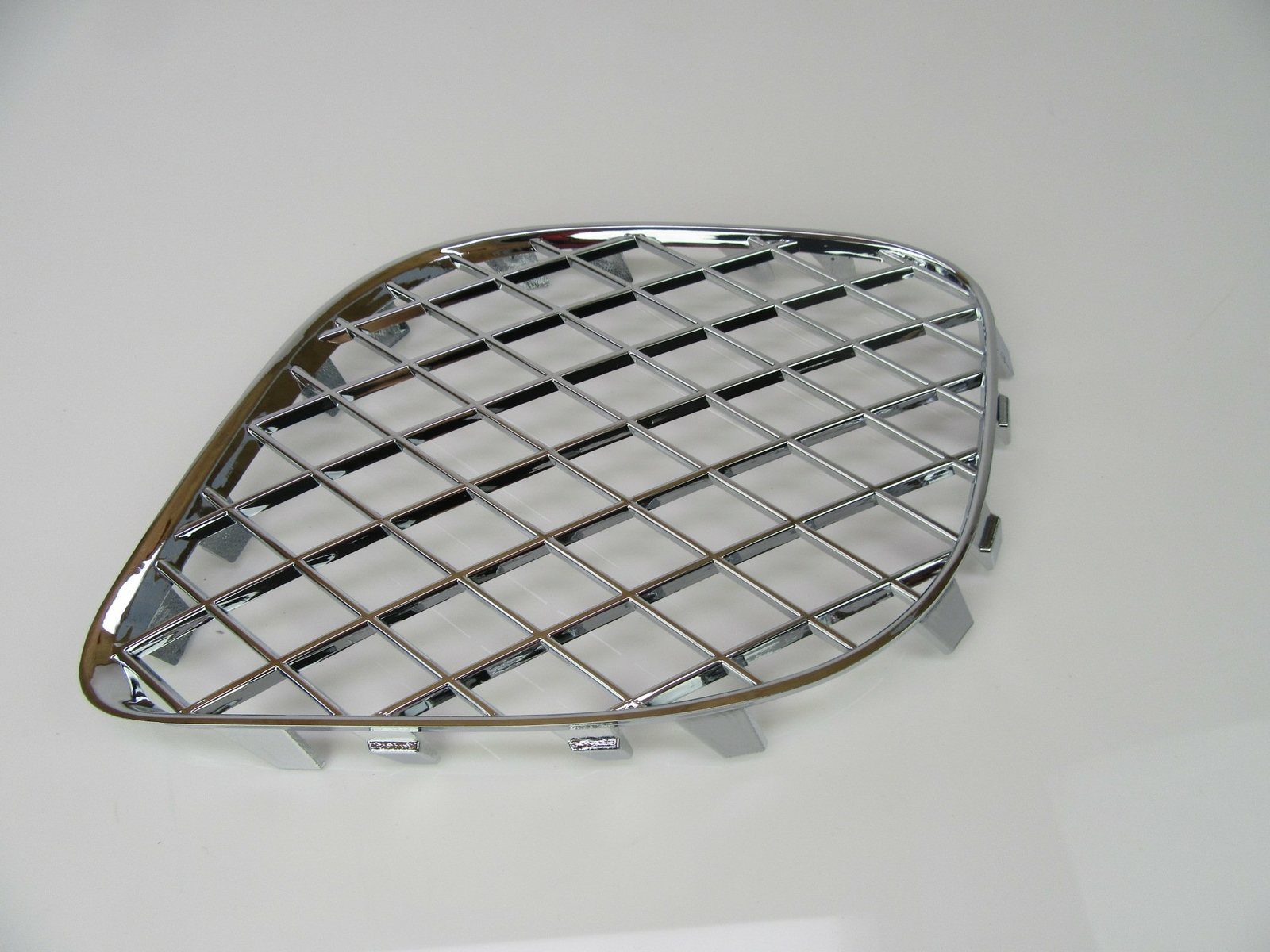 Bentley Continental Flying Spur chrome front bumper grille 3pcs #697