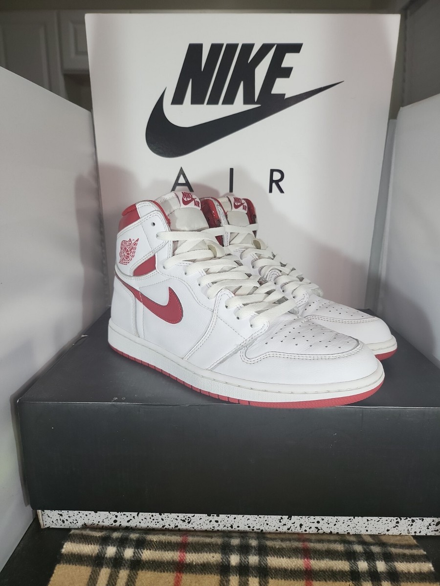 Jordan Retro High OG Metallic Red 2017 Size 887223098119|