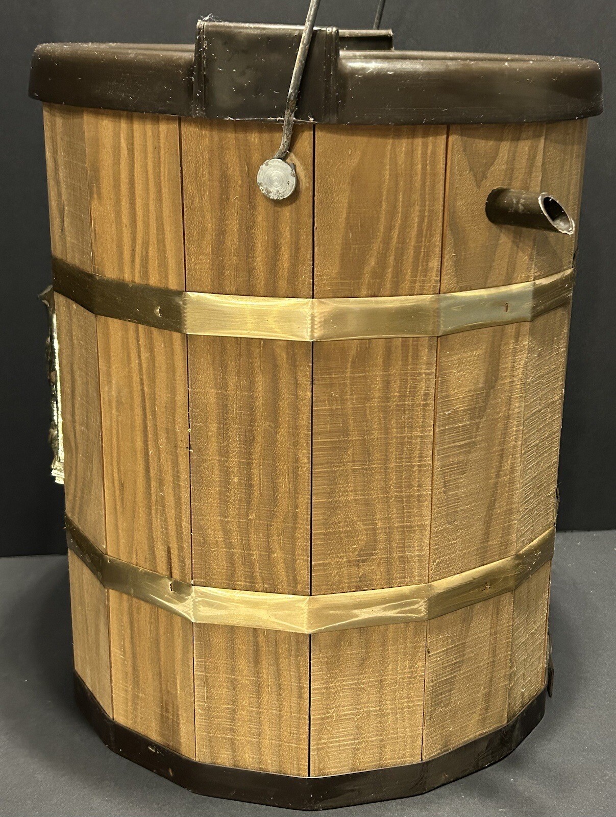 Vintage Dolly Madison Electric Ice Cream Maker Style 6 Quart Wood