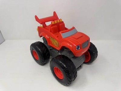 Blaze Monster Machines Super Stunts Talking Truck Motorized 2014 (Video)