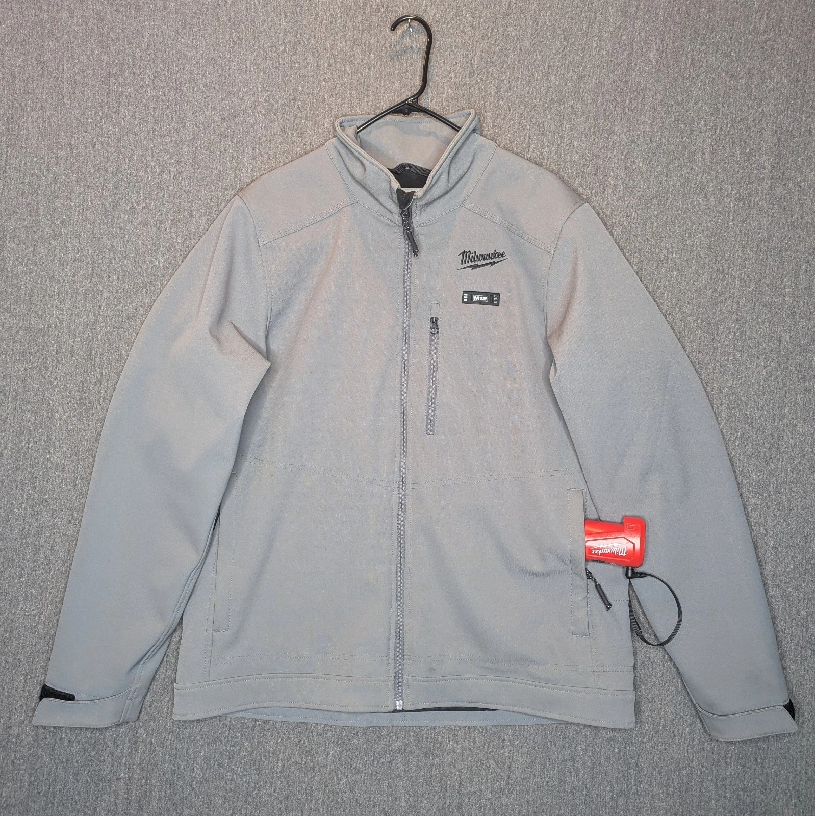 Milwaukee M12 Heated Jacket Mens Large With Battery And Charger Toughshell