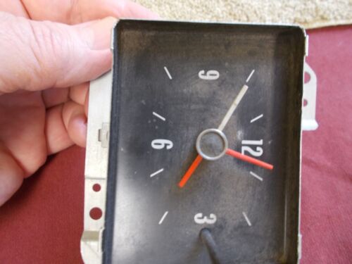 VINTAGE NOS ELETRIC CLOCK GM CHEVROLET 1971-74 # 994070 DASH IMPALA BISCAYNE BOX - Bild 9 von 19