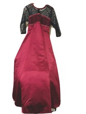 Womens/ Juniors Long Evening Party Dress