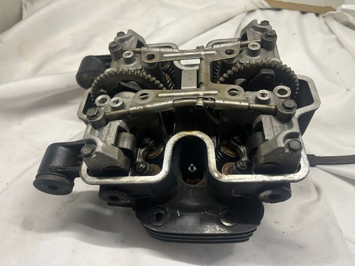 1985 Honda VF700 Cylinder Head - Picture 10 of 23