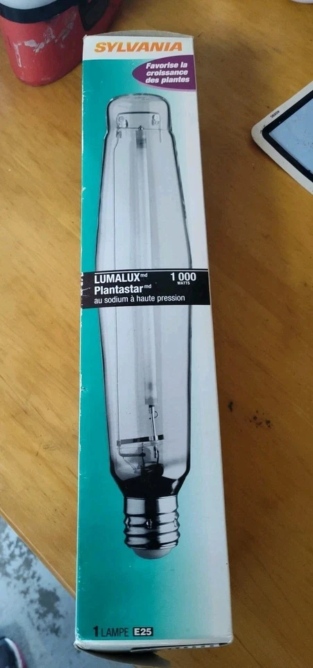 Sylvania Lumalux Light Bulb 1000 Watts, High Pressure Sodium. E25 Bulb.  - Image 4 of 4