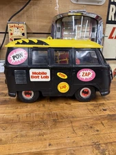 1975 Mego Batman Mobile Bat Lab 