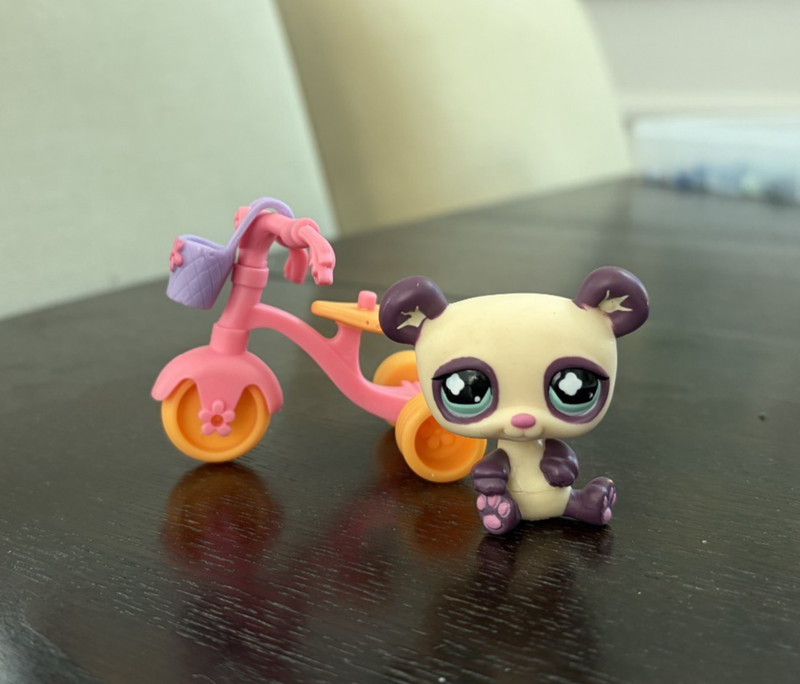 Littlest Pet Shop Generation 2 Portable Pets Panda #822 with Bike