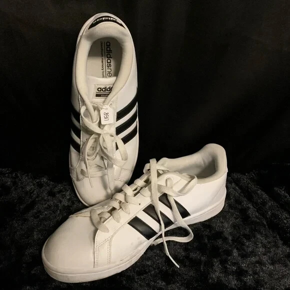 Adidas Cloudfoam White Black Stripe Tennis Shoes Size 9.5