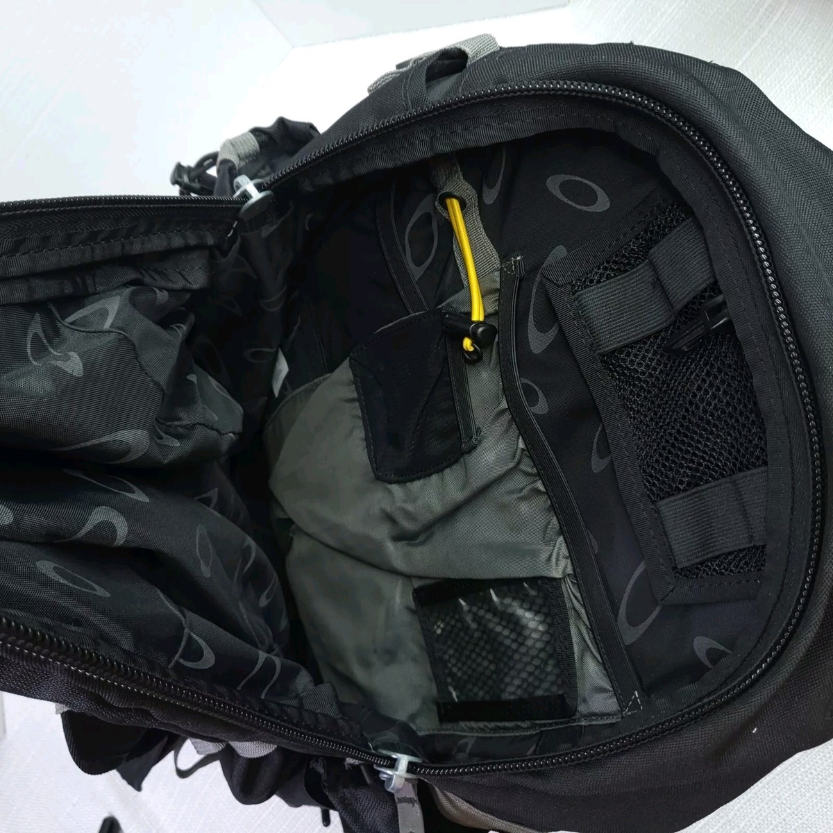 Oakley Tool Box 2.0 Tactical Field Gear Backpack Vtg Gorp Oakley Tool Box 2.0 Tactical Field Gear Backpack Vtg Gorp