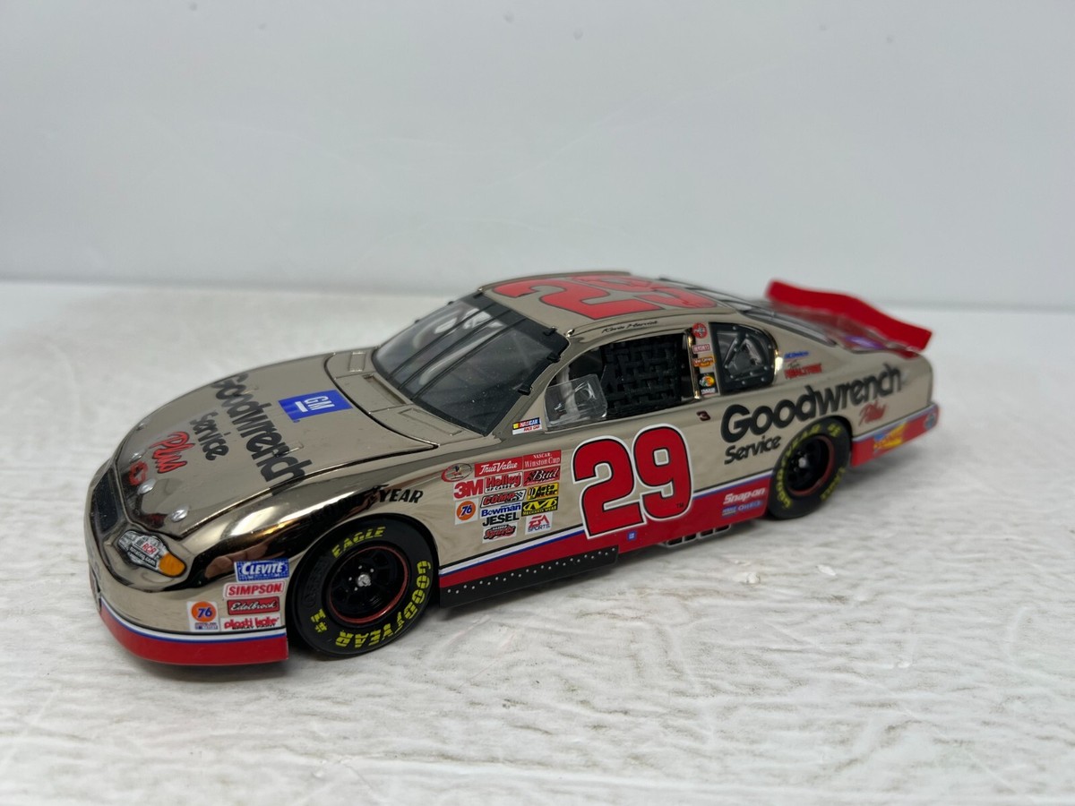 Action Nascar #29 Kevin Harvick GM Dealers 2001 Chevy 1:24