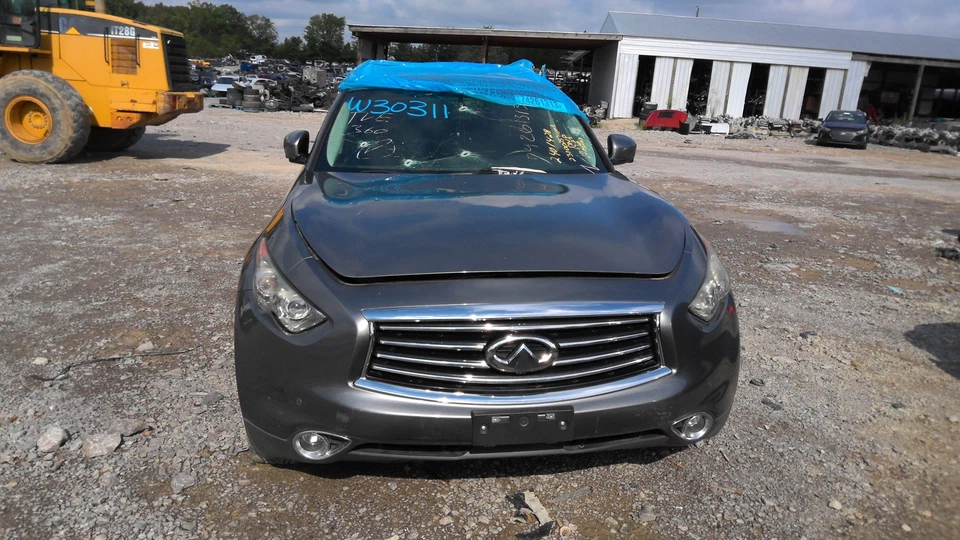 Guantera INFINITI QX70 14 15 16 17 Foto 4 de 4